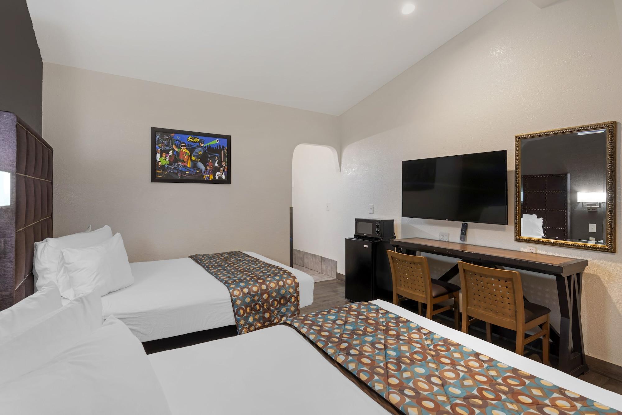 Anaheim Discovery Inn And Suites Exterior photo